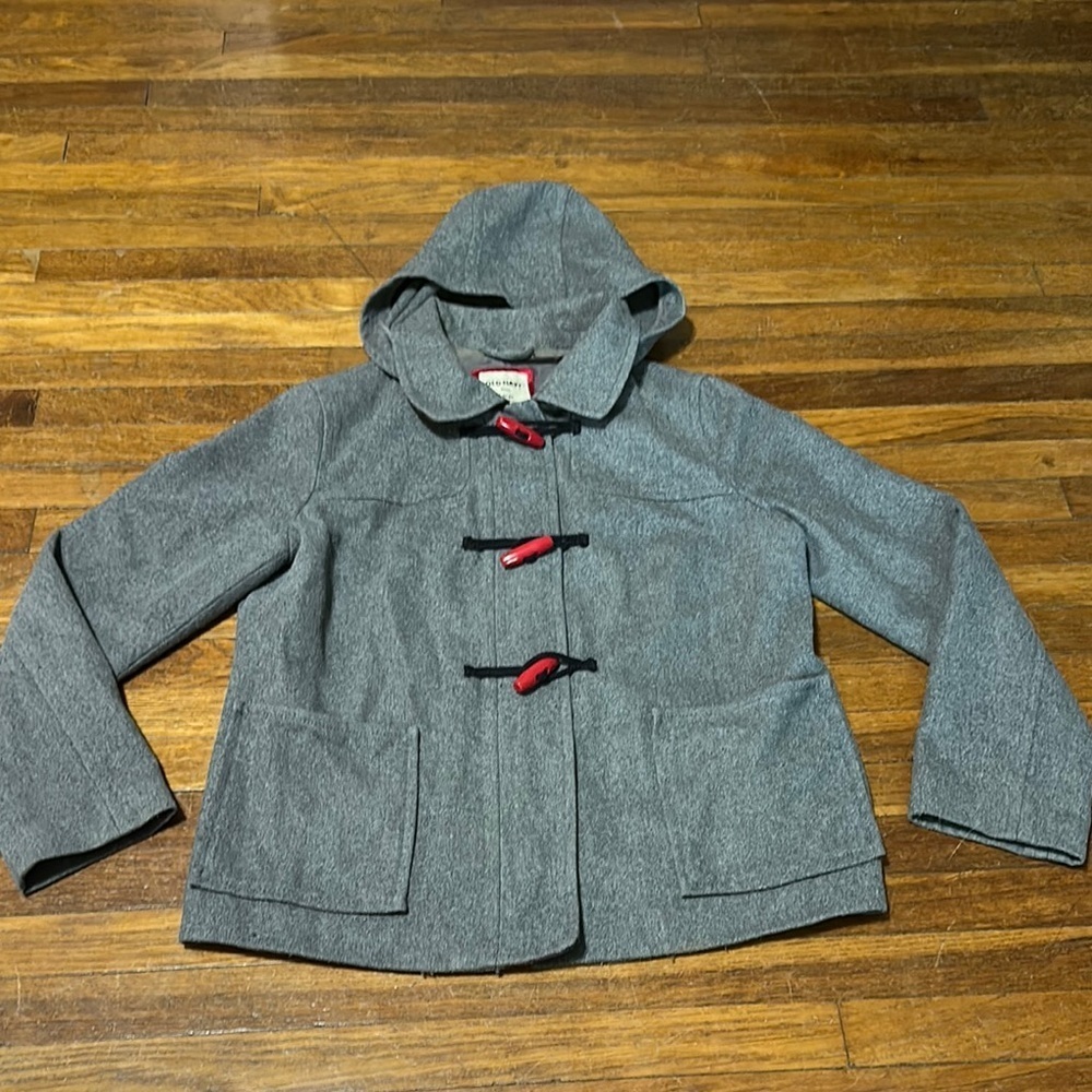 Old Navy Gray and Red Recycle Wool Blend Jacket with Hood & Toggle Closures, Lg